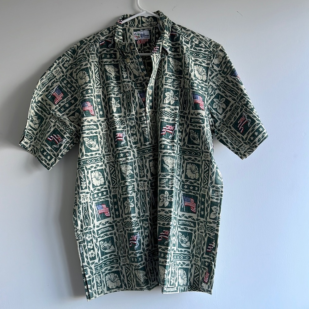 Special July 4th Reyn Spooner shirt - Hawaiian and US flag